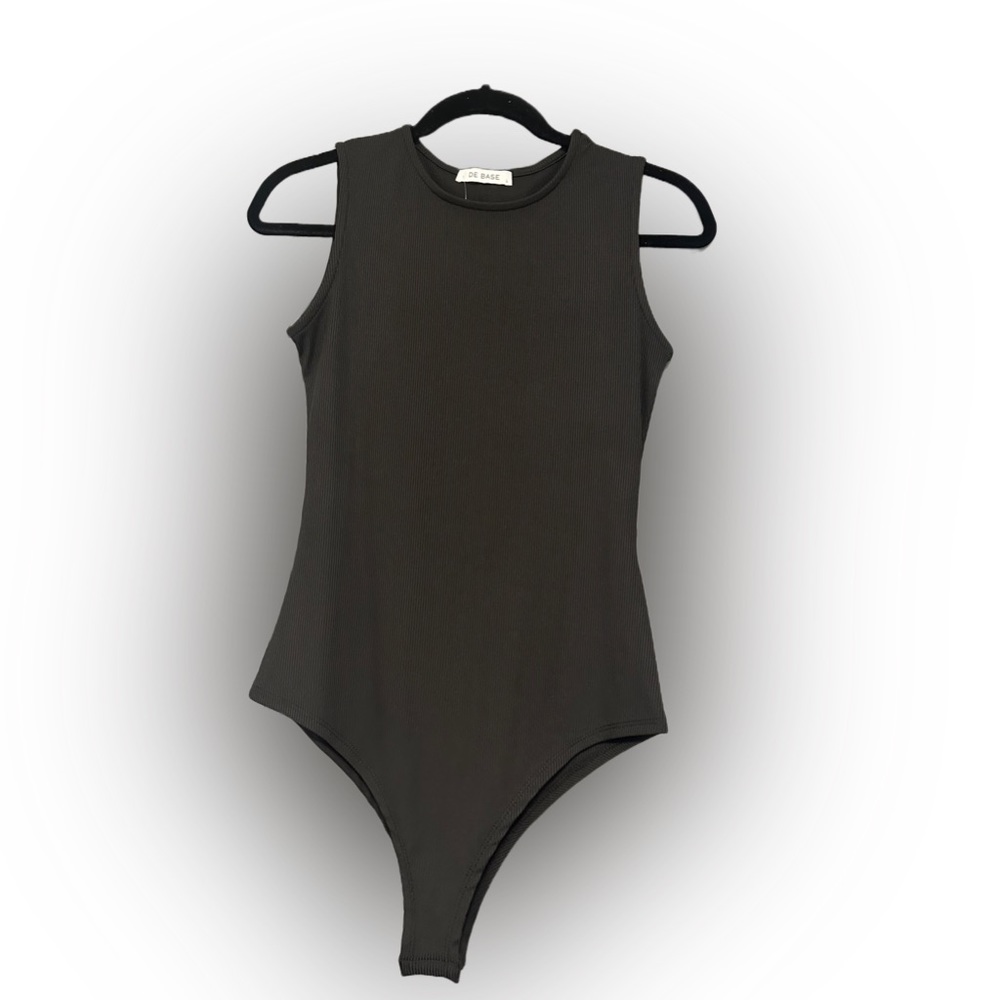 De Base ribbed high neck bodysuit - size L NWOT